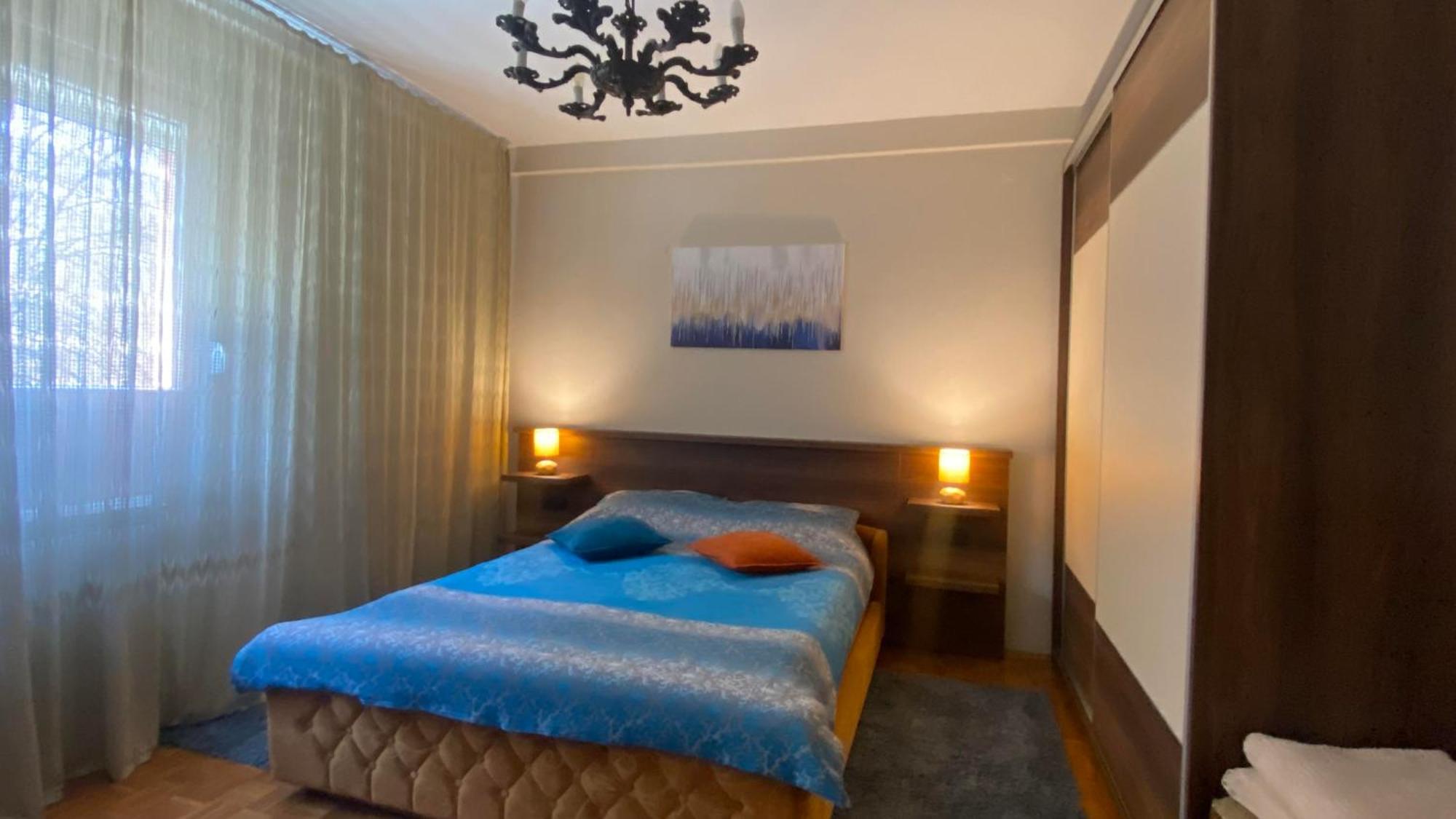 Central Park Apartment Čačak Buitenkant foto